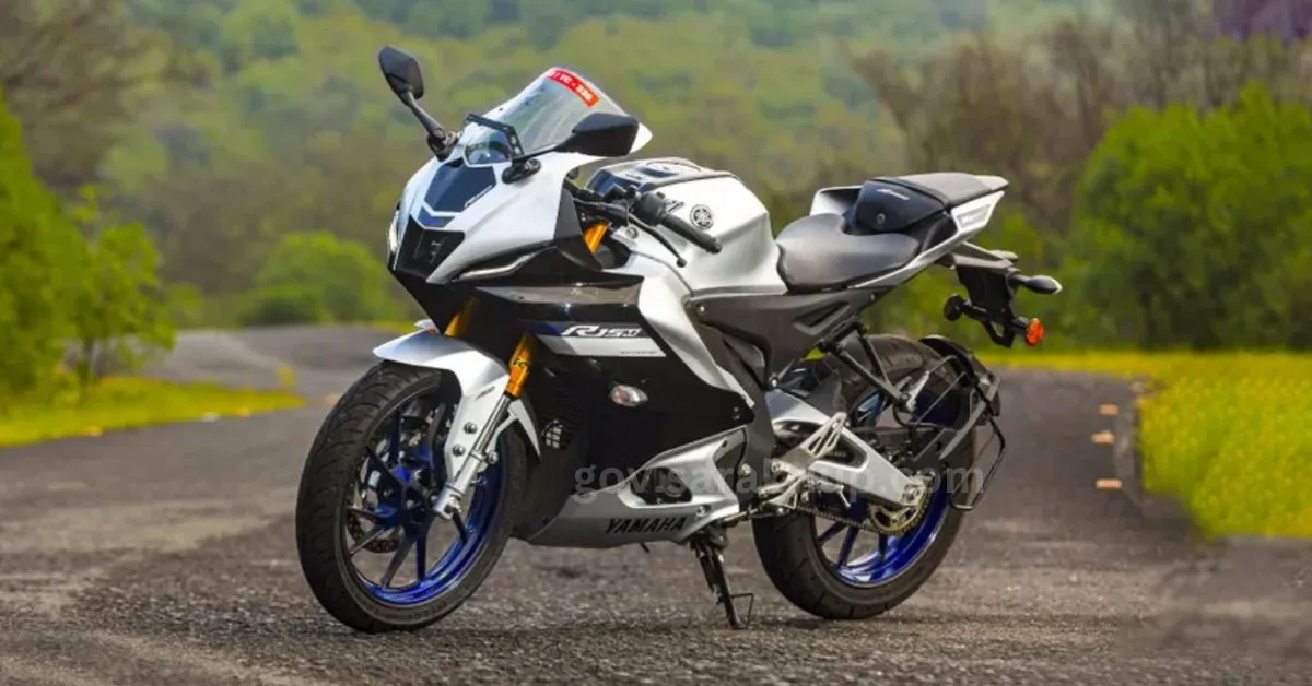 Yamaha R15 Bike